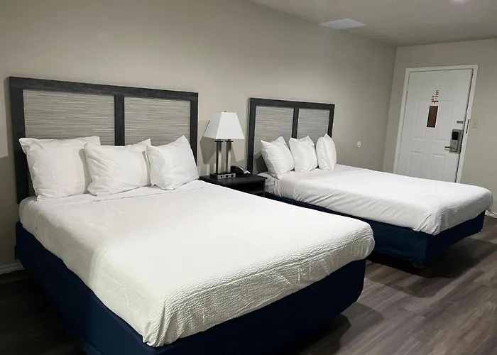 Salt Creek Lodge